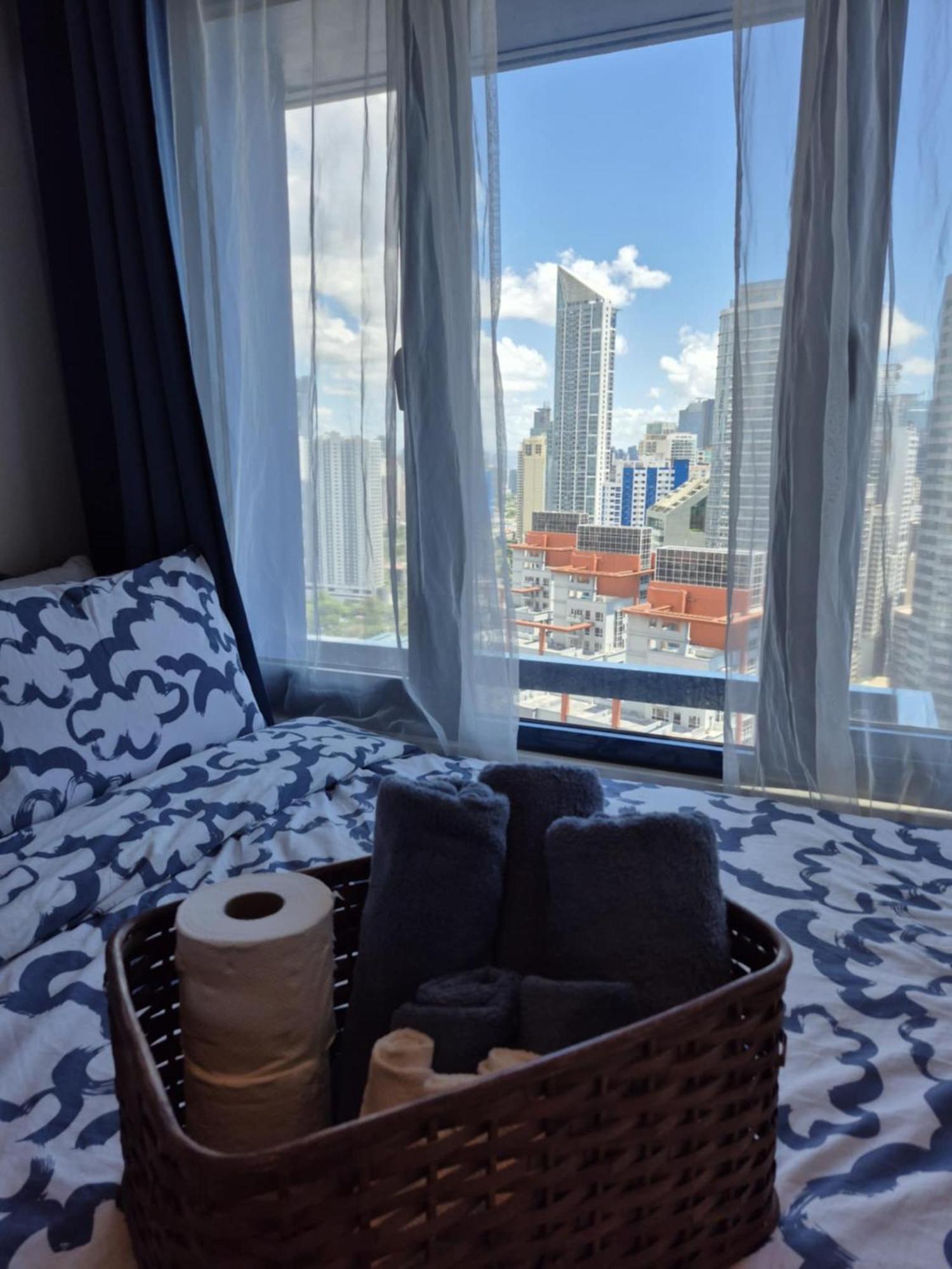 Air Residences Makati - Fully Furnished Condo With Skyline Views! مانيلا المظهر الخارجي الصورة